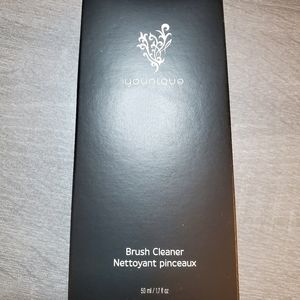 Younique Brush Cleaner